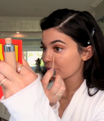 Access_Kardashian_012.png