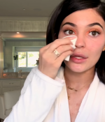 Access_Kardashian_07.png