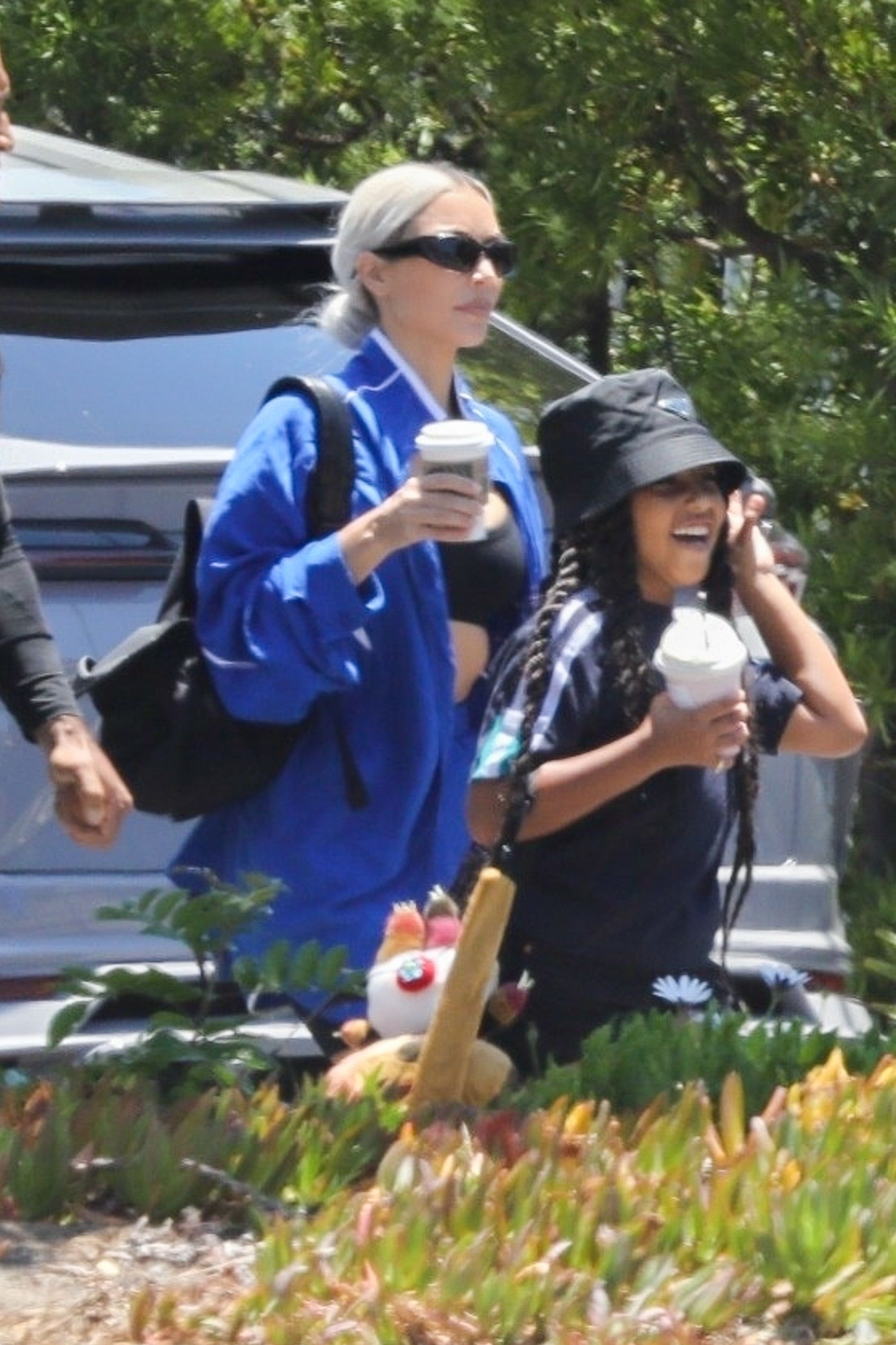 Access_Kardashian_002.jpg