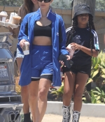 Access_Kardashian_012.jpg