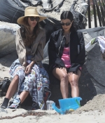 Access_Kardashian_125.jpg