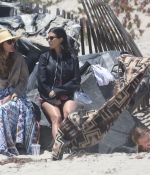 Access_Kardashian_128.jpg