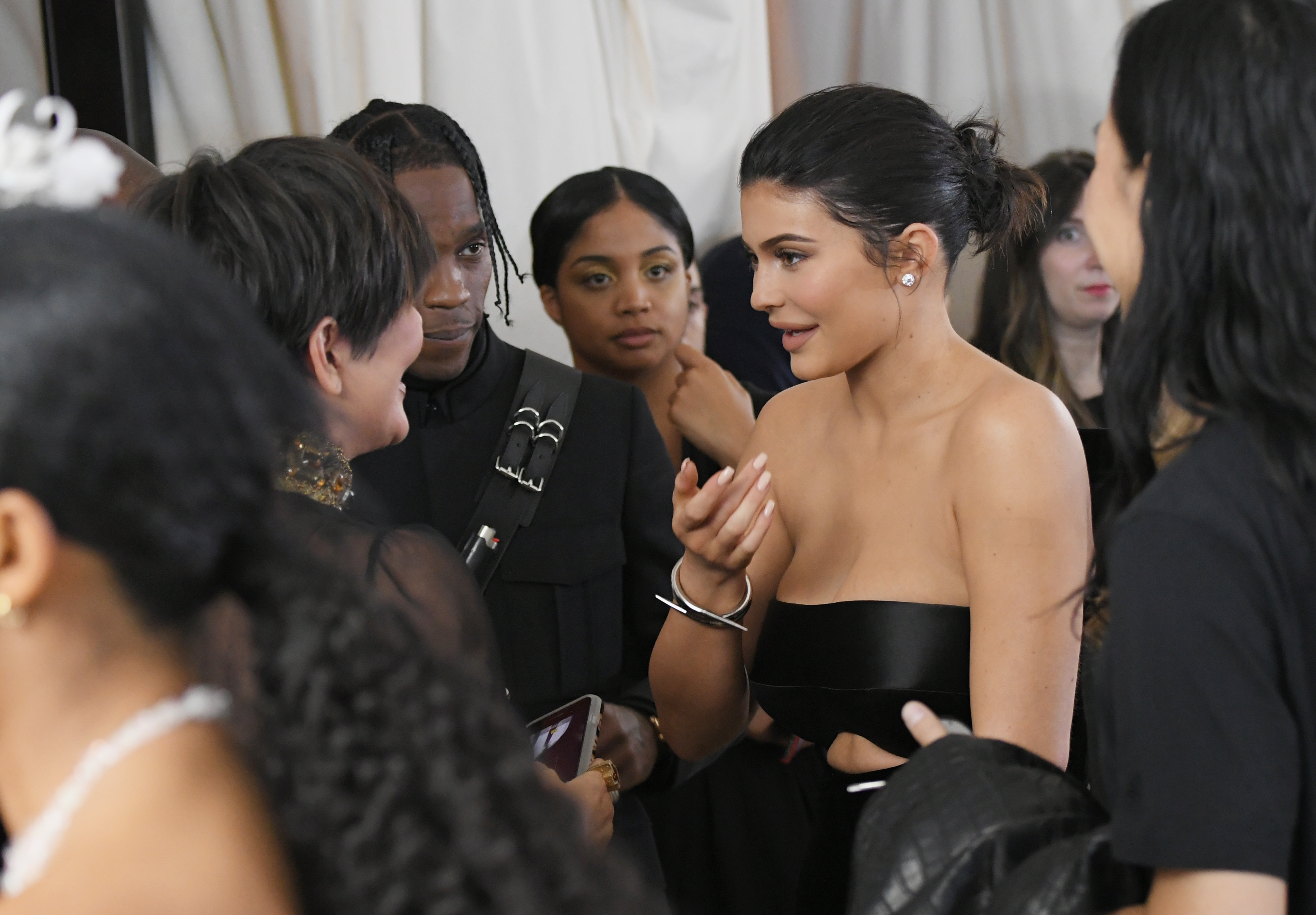 Access_Kardashian_02.jpg