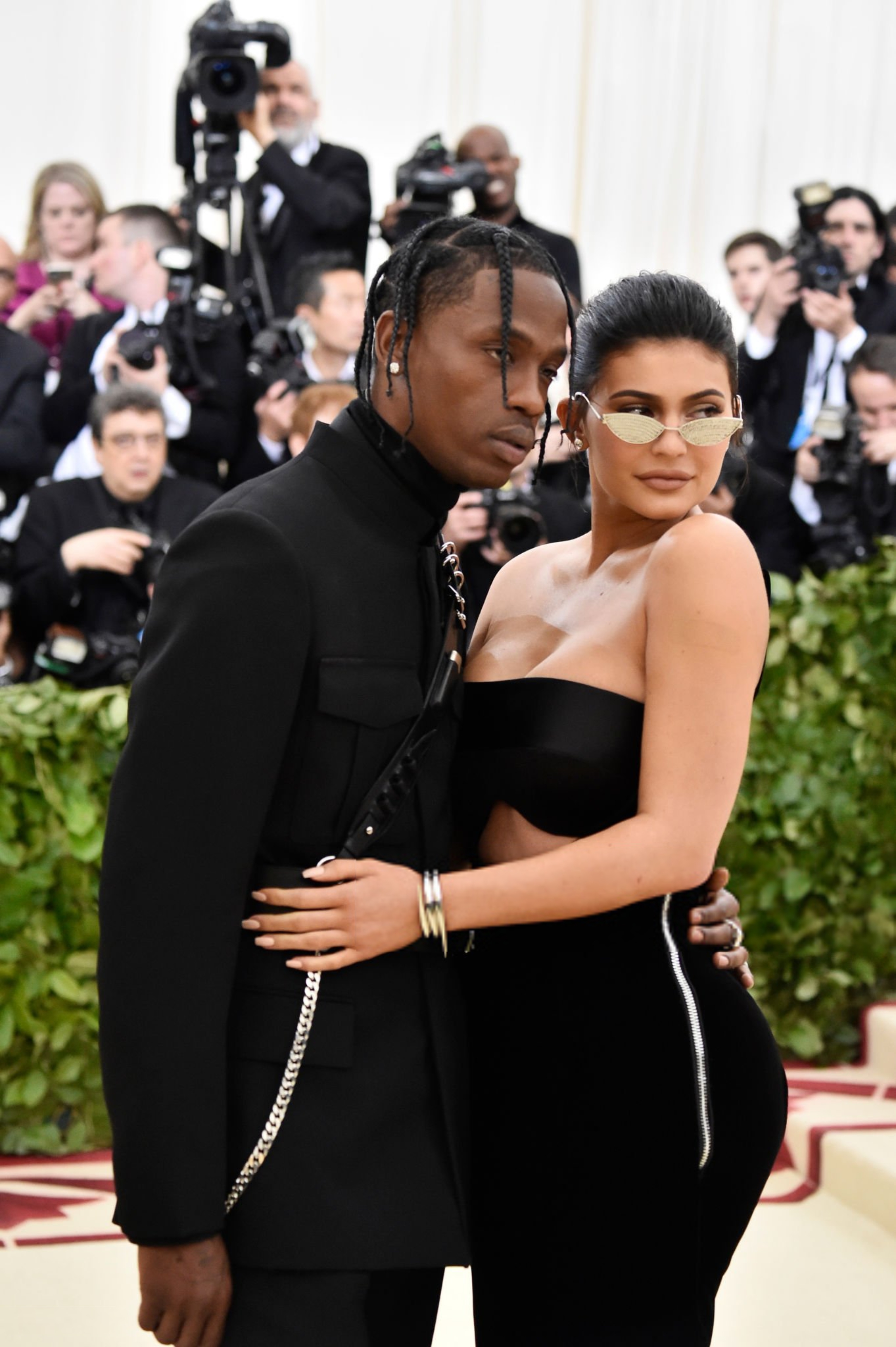 Access_Kardashian_282329.jpg