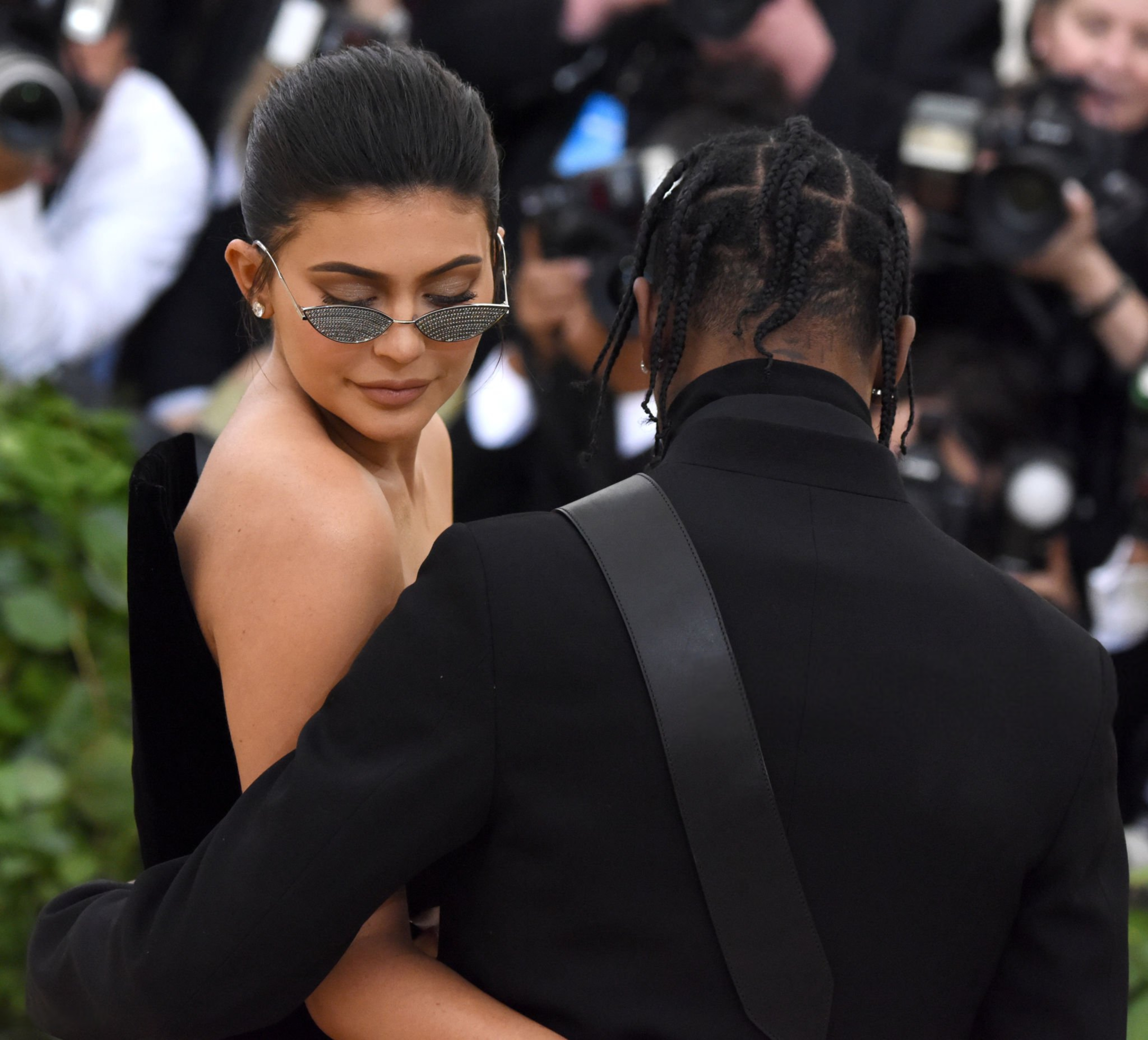 Access_Kardashian_285529.jpg