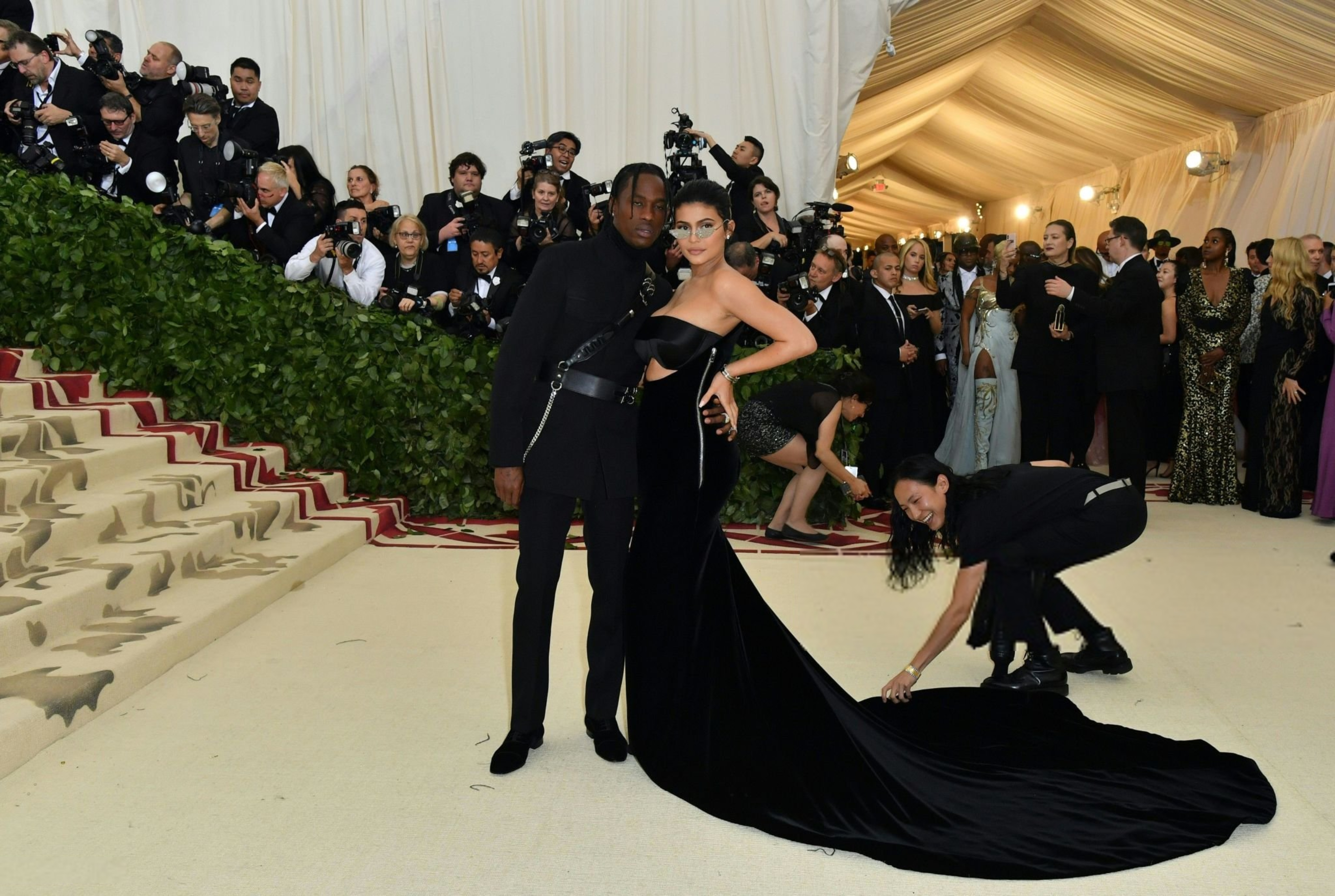 Access_Kardashian_286329.jpg