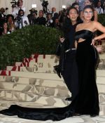 Access_Kardashian_024.jpg
