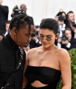 Access_Kardashian_281929.jpg