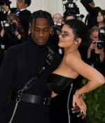 Access_Kardashian_286229.jpg