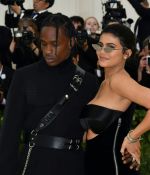 Access_Kardashian_286529.jpg