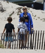 Access_Kardashian_004.jpg