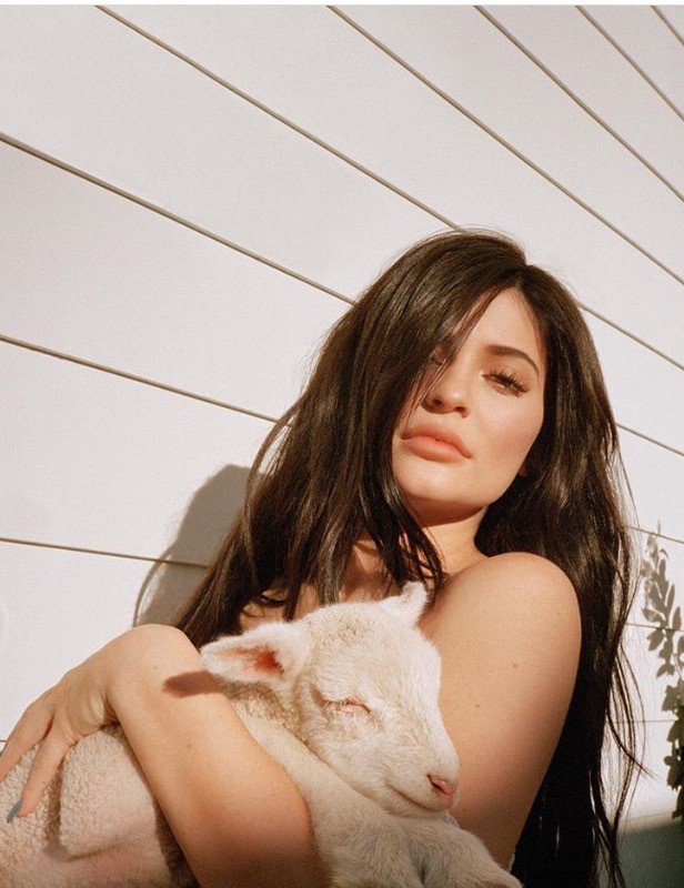 Access_Kardashian_04.jpg