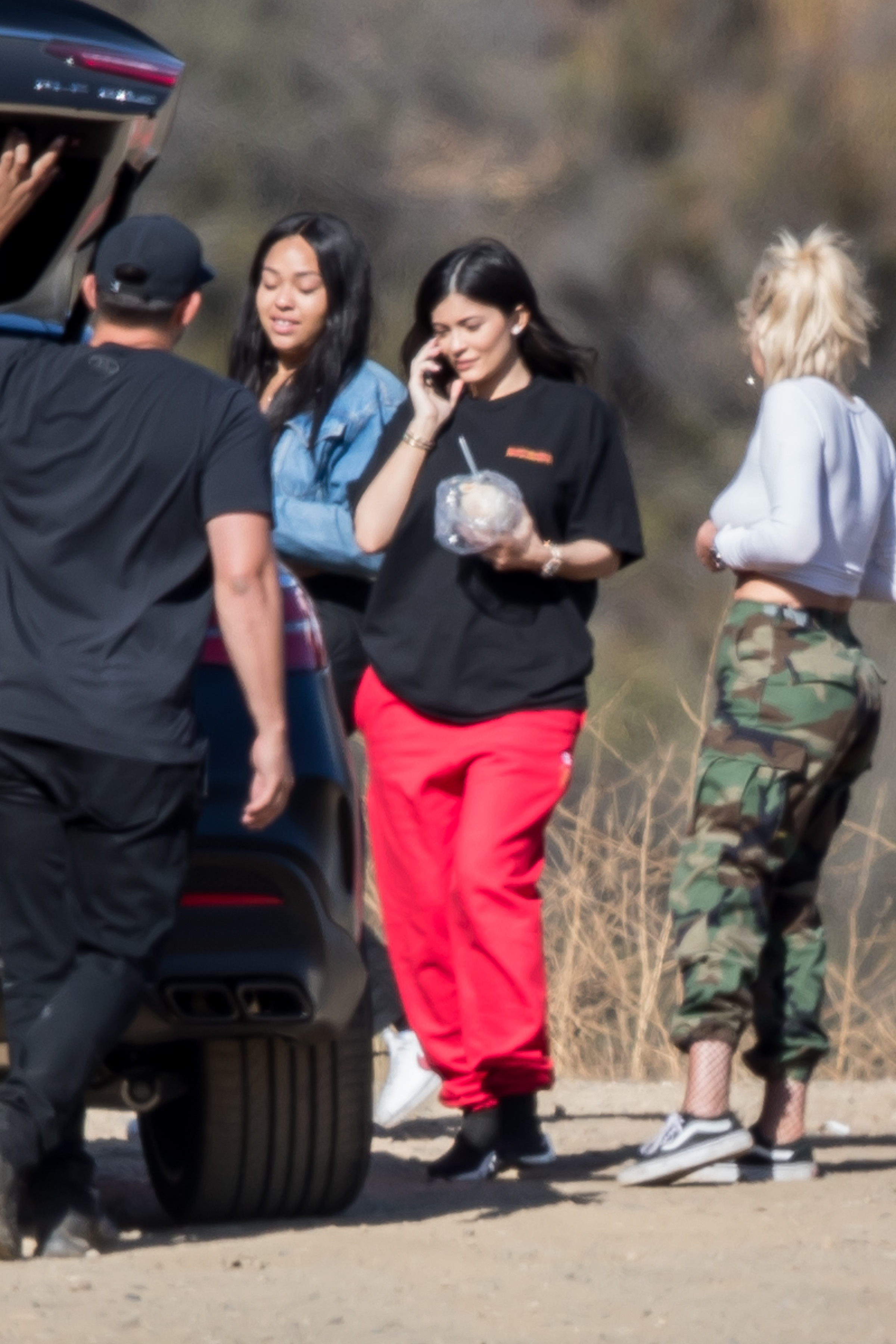 Access_Kardashian_04.jpg