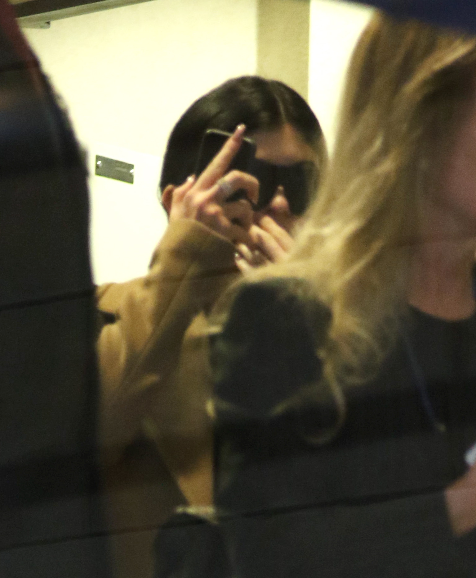 Access_Kardashian_07.jpeg