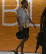 Access_Kardashian_28229.jpeg