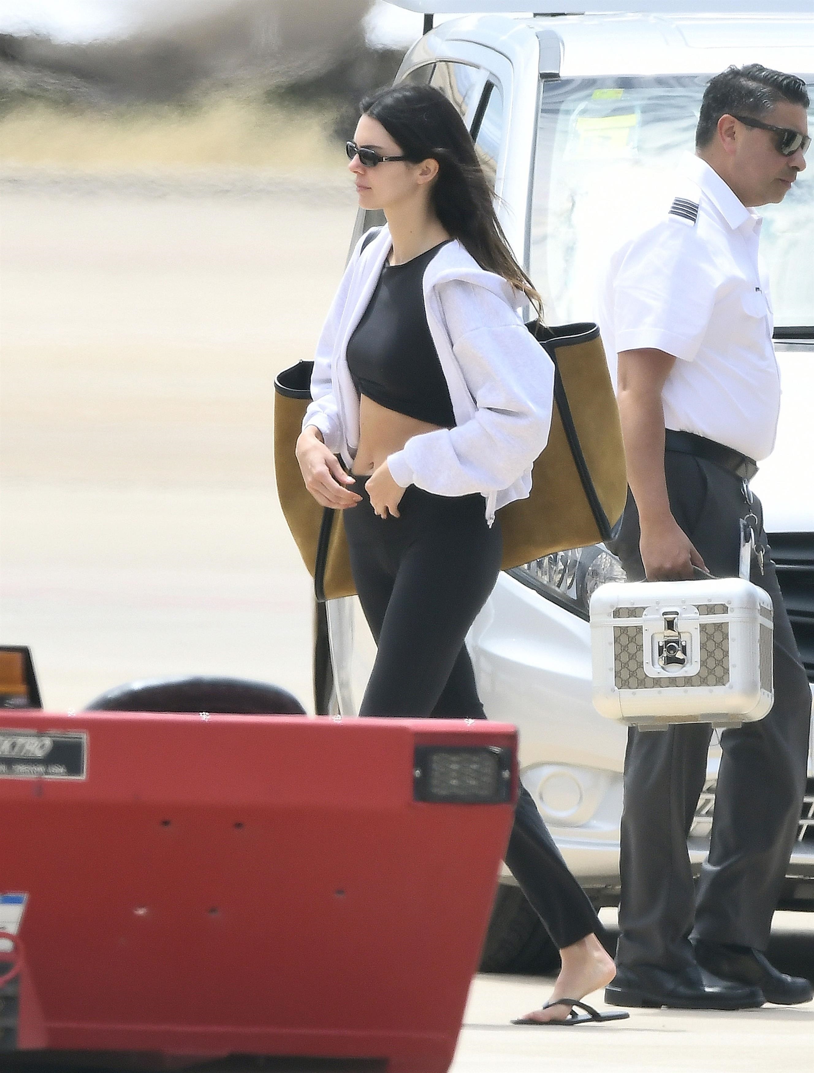 Access_Kardashian_282429.jpg