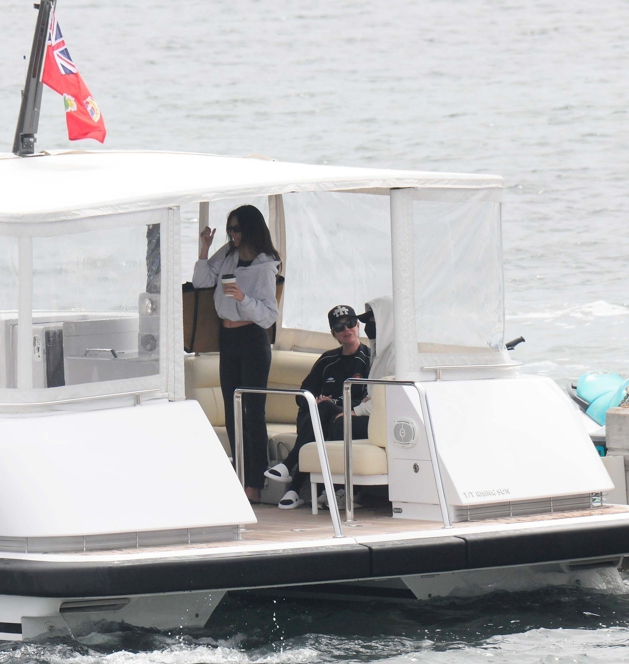 Access_Kardashian_283529.jpg