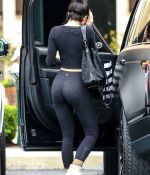 Access_Kardashian_09.jpg