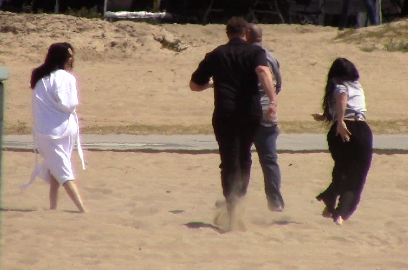 Access_Kardashian_09.jpg