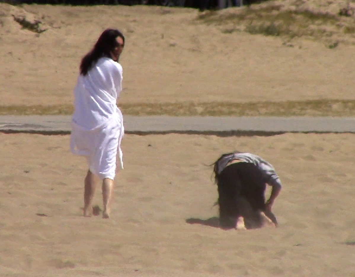 Access_Kardashian_03.jpg