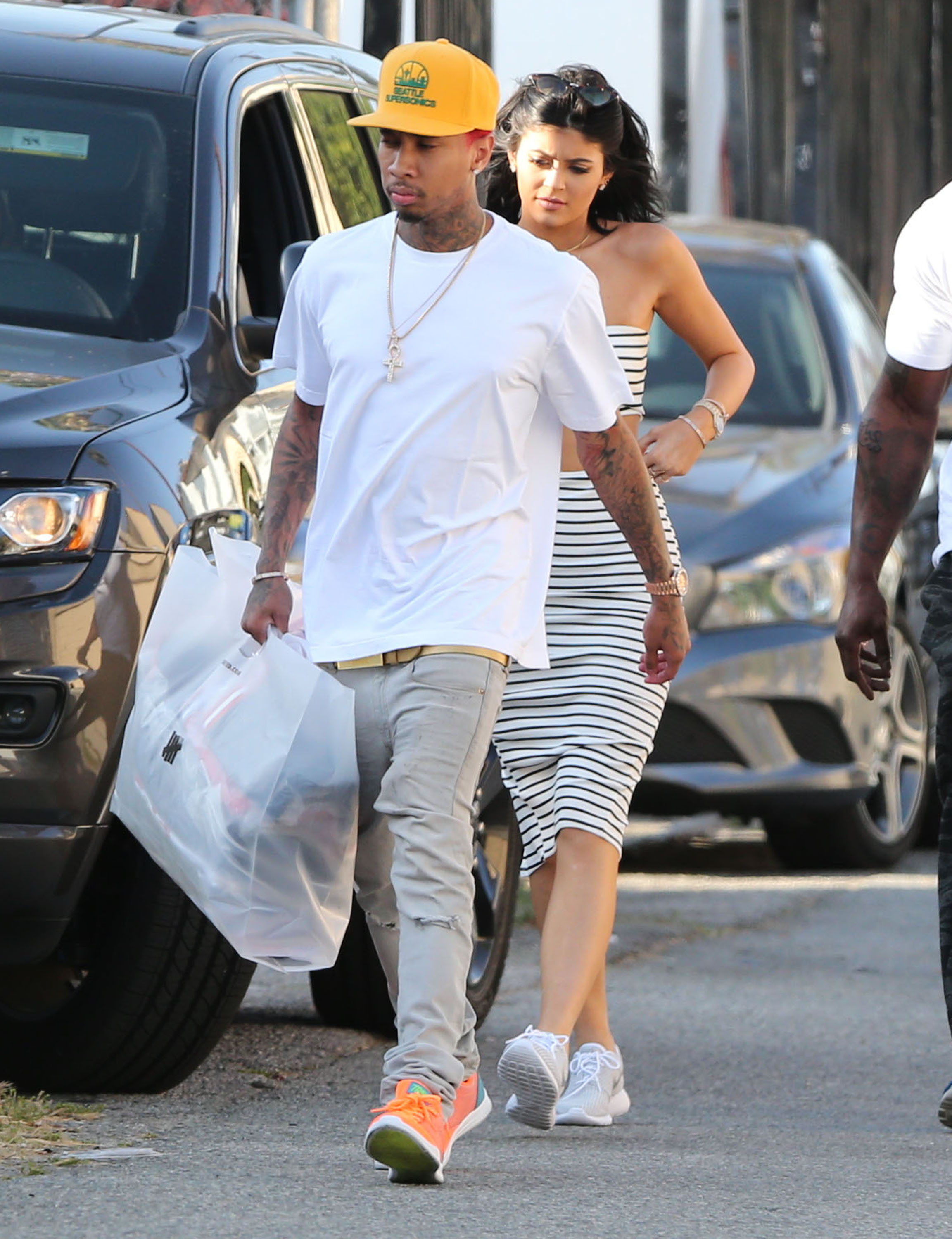 Access_Kardashian_02.jpg
