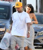 Access_Kardashian_03.jpg