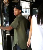 Access_Kardashian_06.jpg