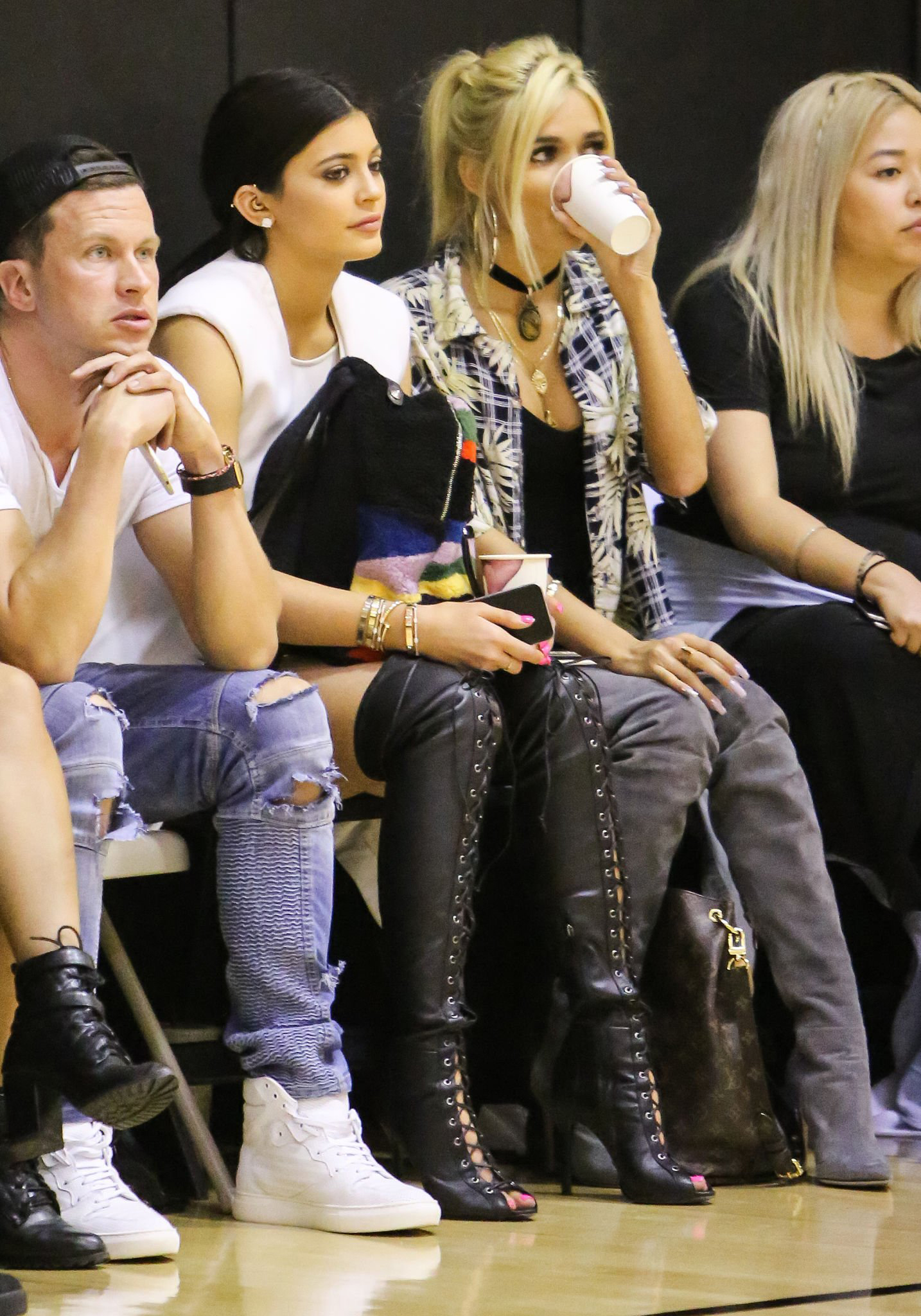 Access_Kardashian_017.jpg