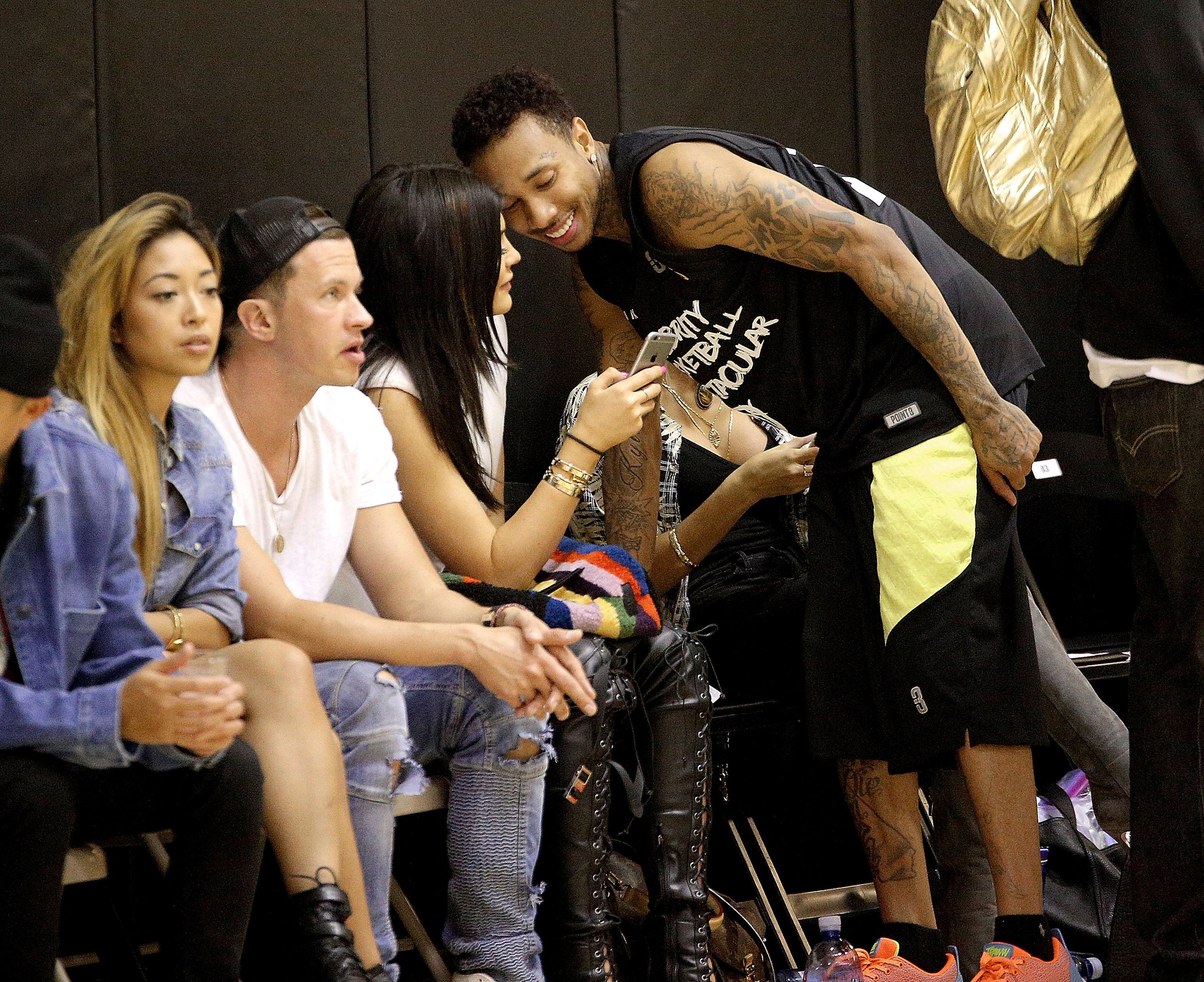 Access_Kardashian_02.jpg