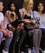 Access_Kardashian_015.jpg