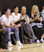 Access_Kardashian_021.jpg