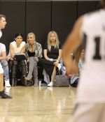 Access_Kardashian_06.jpg
