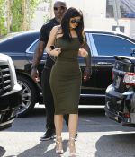 Access_Kardashian_01.jpg
