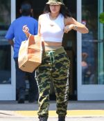 Access_Kardashian_021.jpg