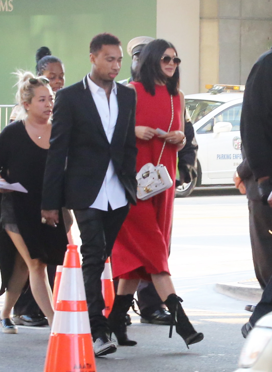 Access_Kardashian_07.jpeg