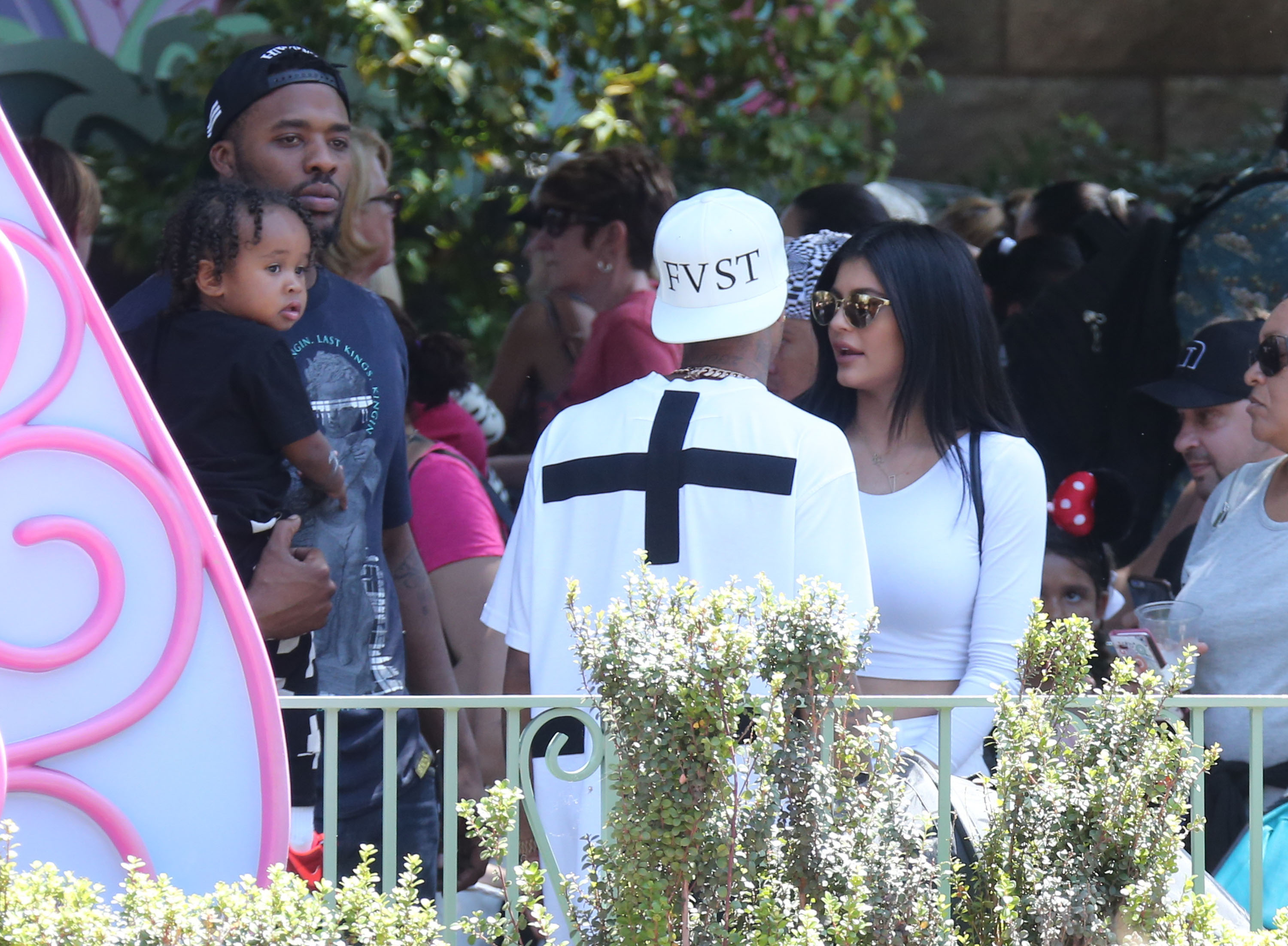 Access_Kardashian_010.jpg