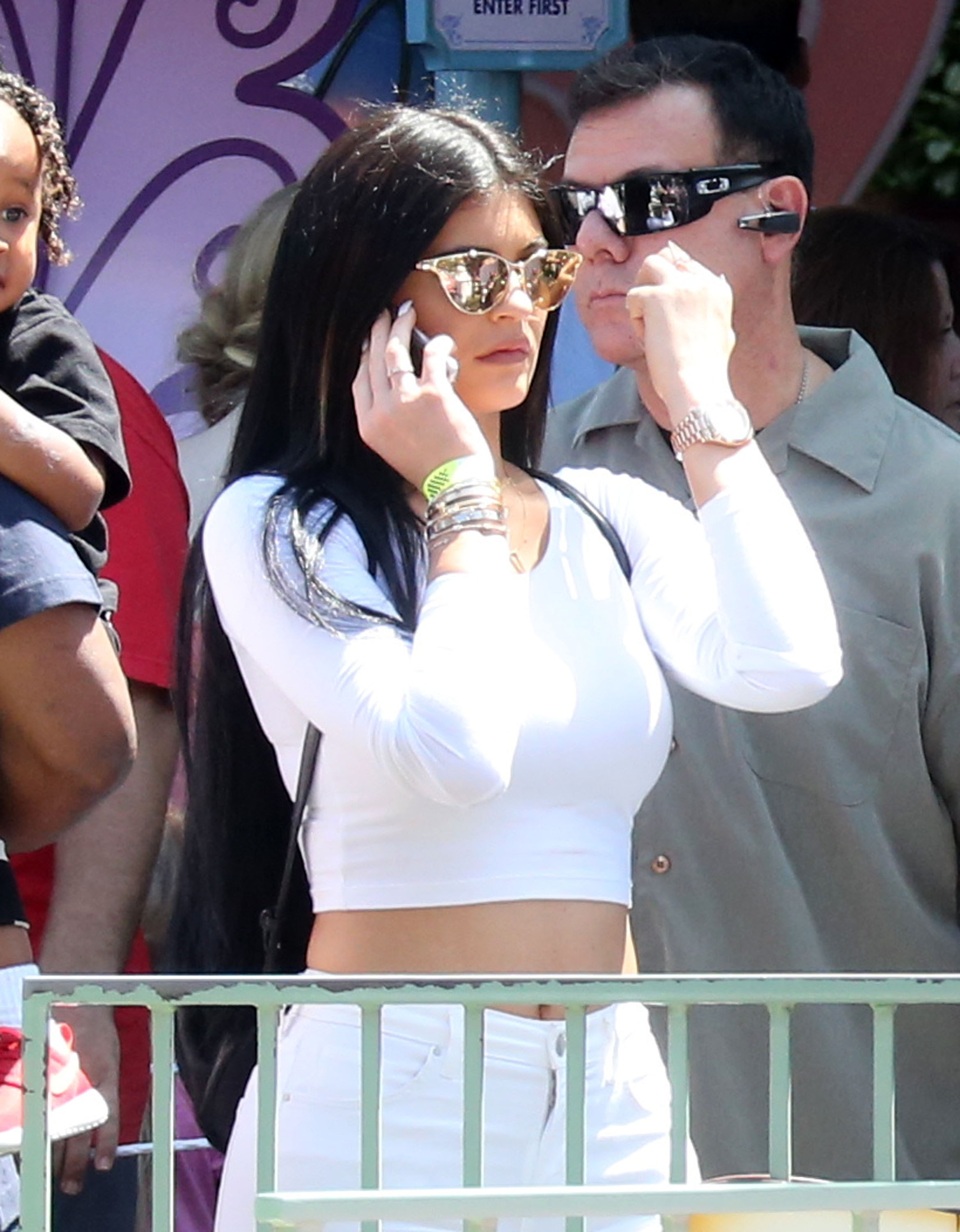 Access_Kardashian_08.jpg