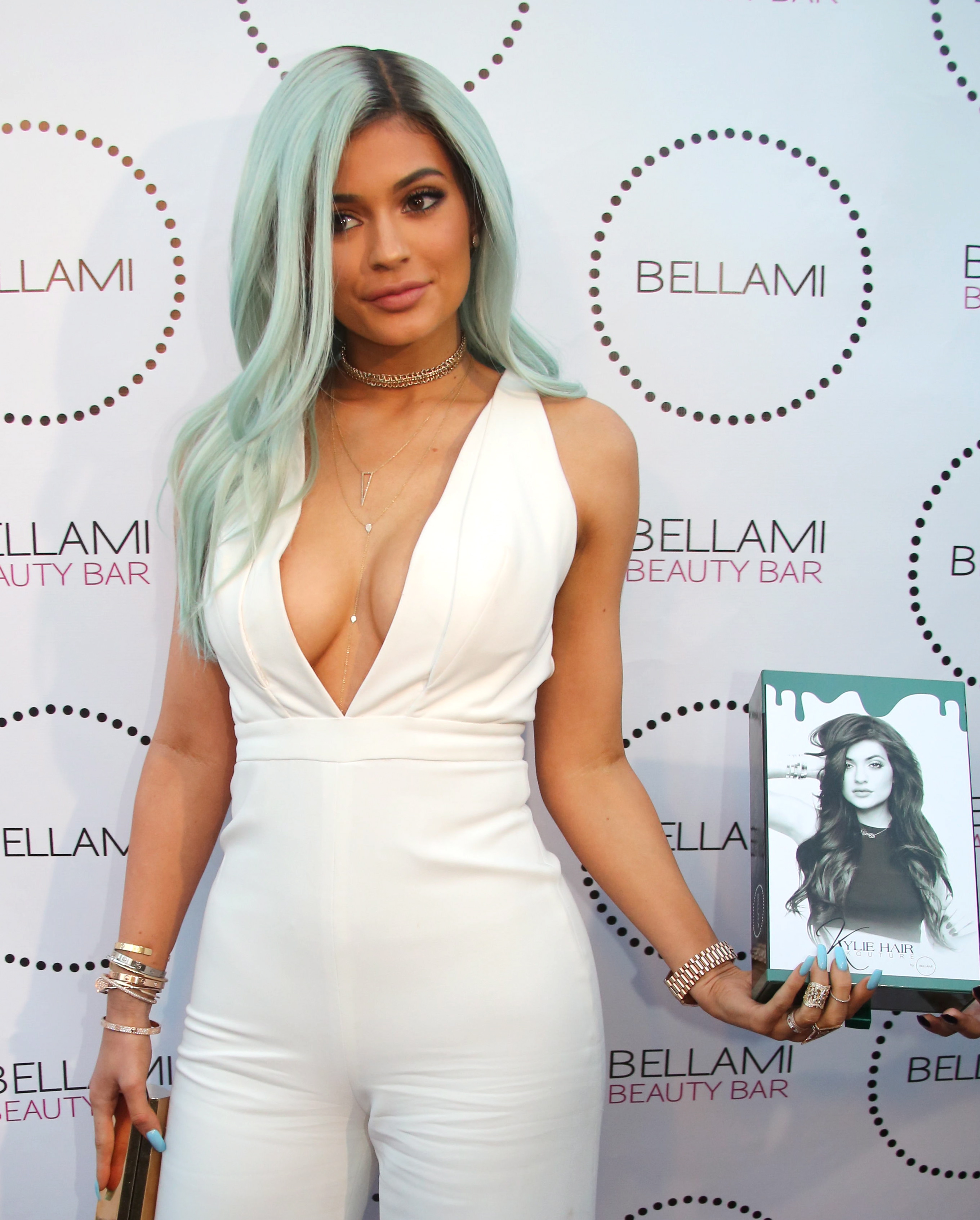 Access_Kardashian_04.jpg