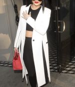 Access_Kardashian_08.jpg