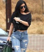 Access_Kardashian_06.jpg