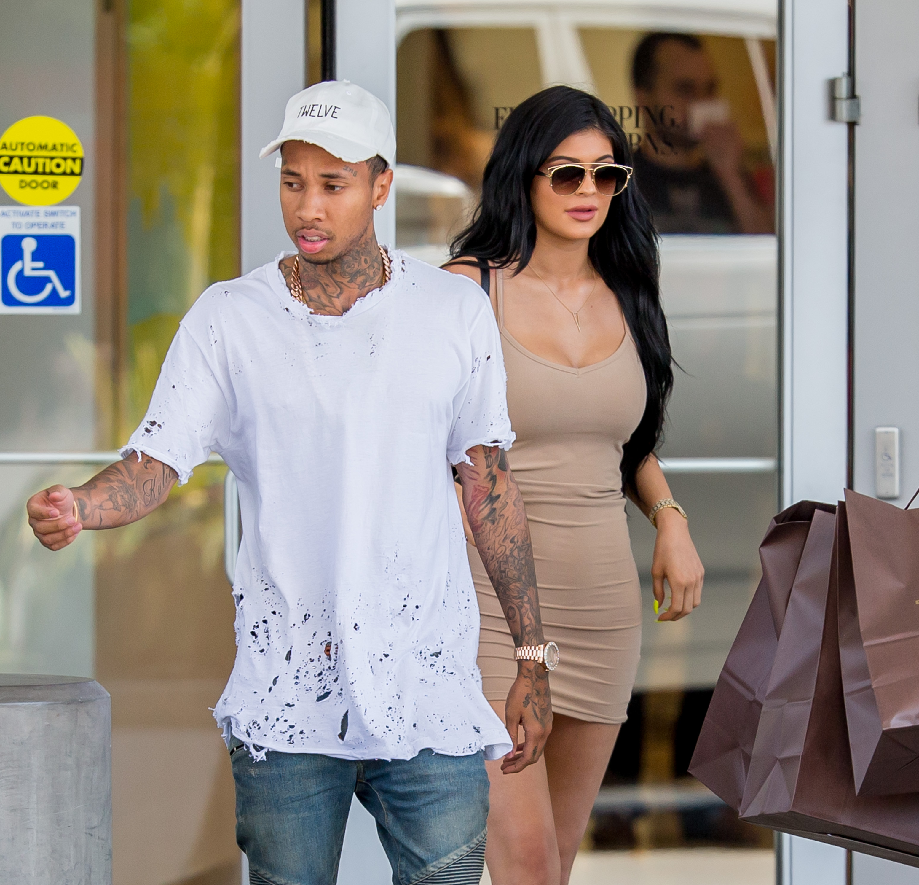 Access_Kardashian_04.jpg