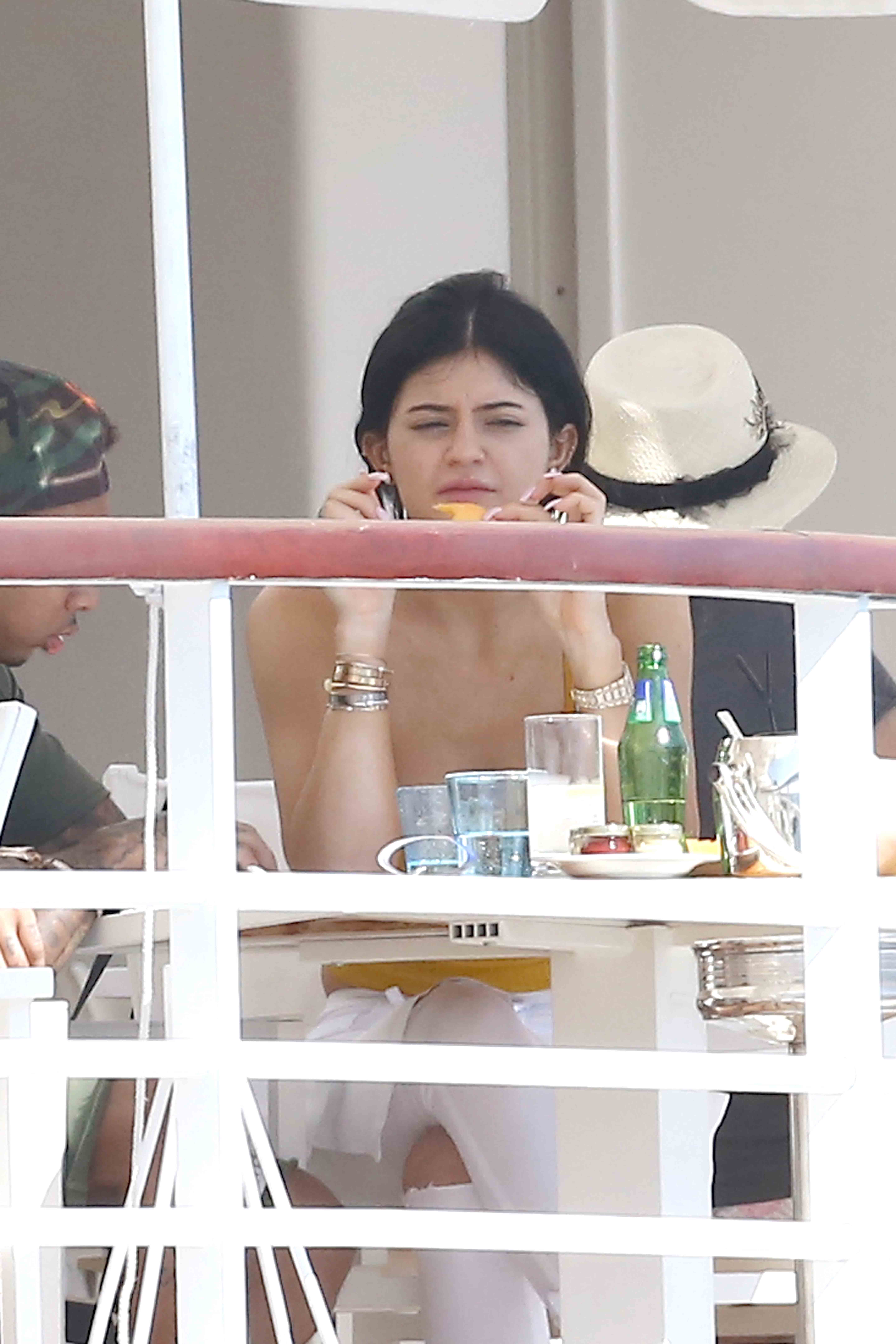 Access_Kardashian_013.jpg