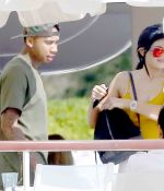 Access_Kardashian_07.jpg