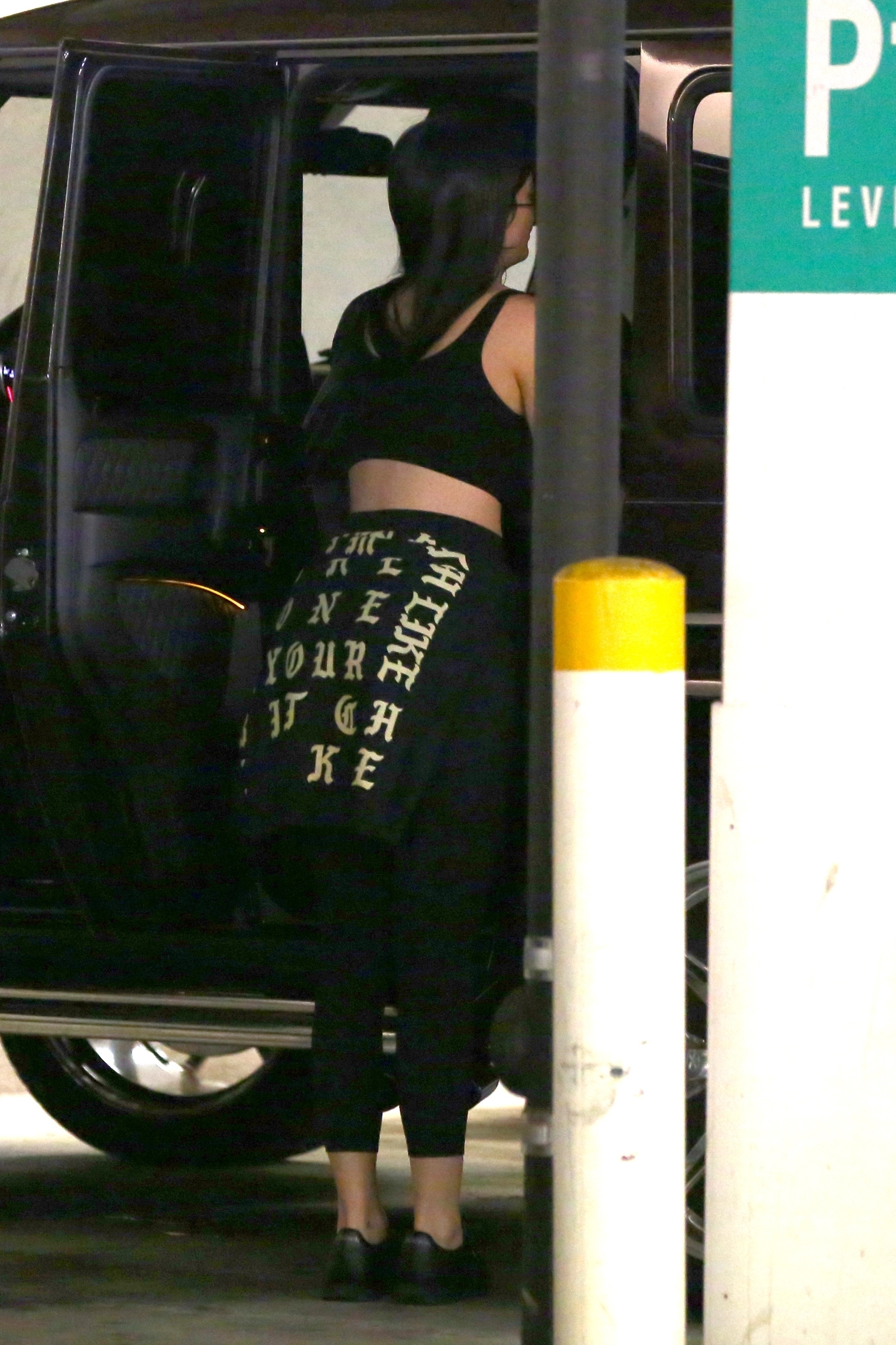 Access_Kardashian_011.jpg
