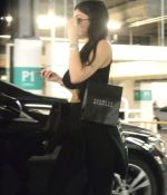 Access_Kardashian_02.jpg