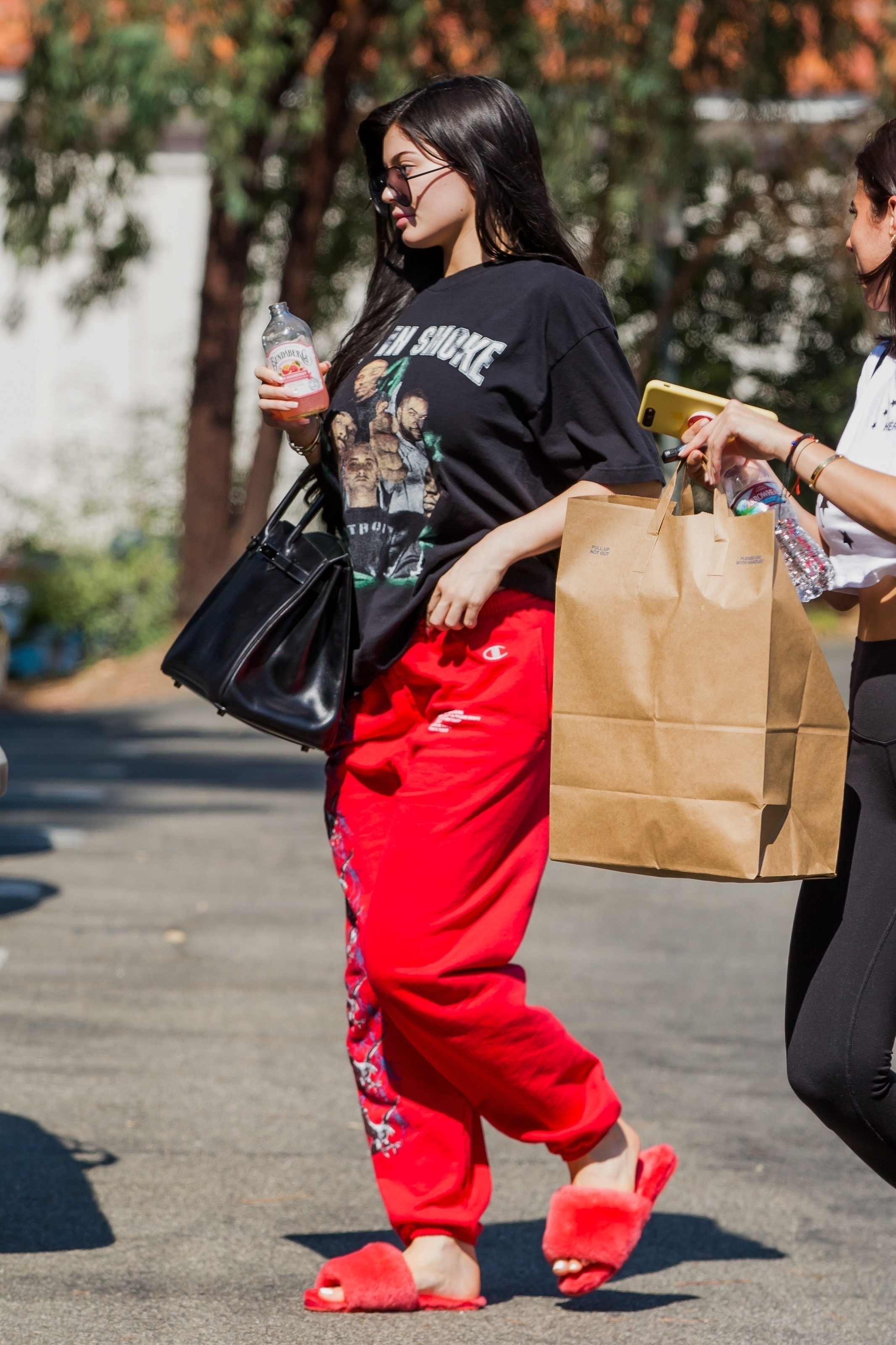 Access_Kardashian_04.jpg