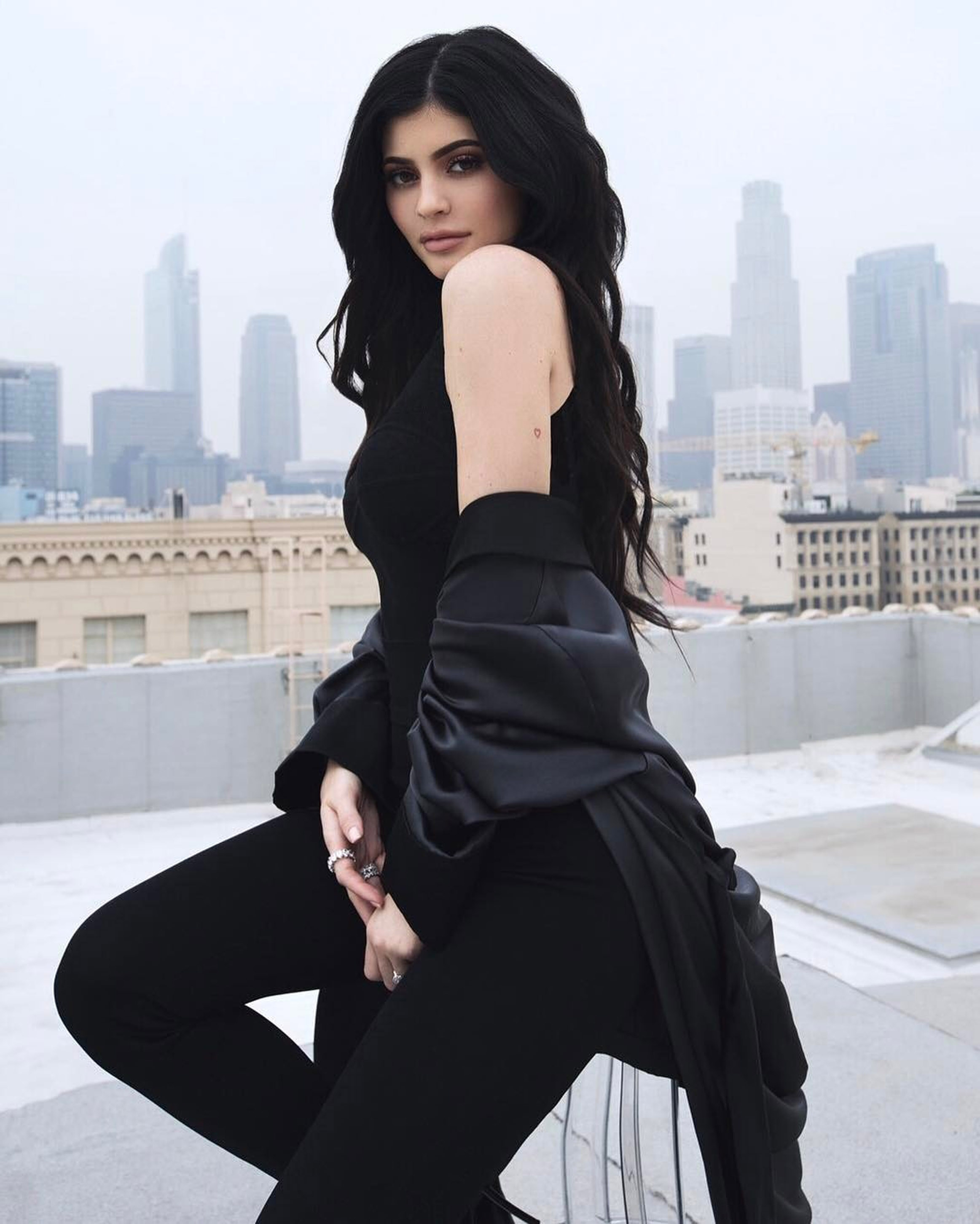 Access_Kardashian_03.jpg