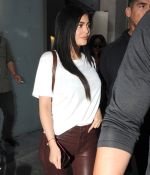 Access_Kardashian_01.jpg