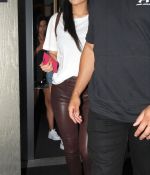 Access_Kardashian_07.jpg