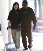 Access_Kardashian_08.jpg